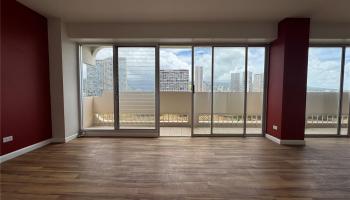 2085 Ala Wai Blvd Honolulu - Rental - photo 3 of 23