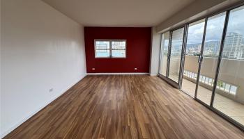 2085 Ala Wai Blvd Honolulu - Rental - photo 5 of 23