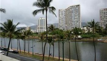 Twin Towers The condo # B43, Honolulu, Hawaii - photo 1 of 15 Twin Towers The condo # B43, Honolulu, Hawaii - photo 1 of 15