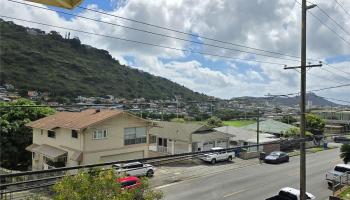 2086  Palolo Ave Palolo, Diamond Head home - photo 2 of 19