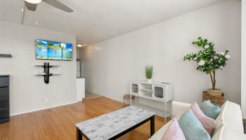 La Casa condo # 1701, Honolulu, Hawaii - photo 6 of 21