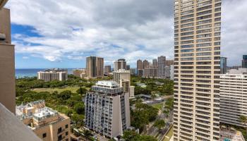 2092 Kuhio Ave Honolulu - Rental - photo 3 of 17