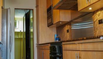 La Casa condo # 805, Honolulu, Hawaii - photo 4 of 11