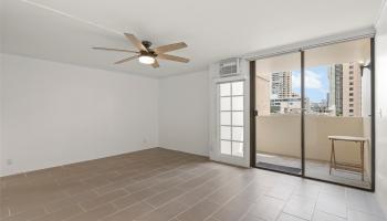 2092 Kuhio Ave Honolulu - Rental - photo 6 of 24