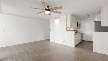 2092 Kuhio Ave Honolulu - Rental - photo 4 of 22