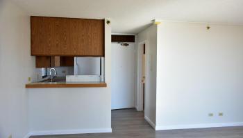 2100 Date St Honolulu - Rental - photo 2 of 10