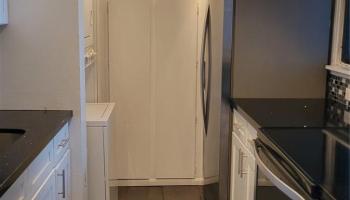 2100 Date St Honolulu - Rental - photo 2 of 16