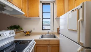 Twenty One Hundred condo # 401, Honolulu, Hawaii - photo 2 of 22