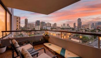 Twenty One Hundred condo # 703, Honolulu, Hawaii - photo 6 of 24