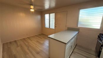 2105 Algaroba St Honolulu - Rental - photo 5 of 11