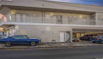 2106 Young Street Honolulu Oahu commercial real estate photo1 of 20