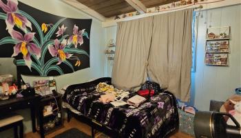 2108  Apaakuma Place Pacific Palisades, PearlCity home - photo 3 of 11