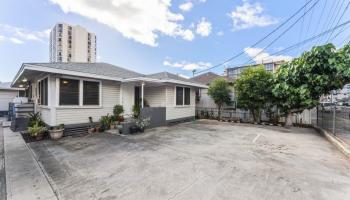 2113  Date Street ,  home - photo 1 of 25