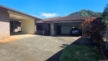 2114  Halina Street Kalihi Valley, Honolulu home - photo 2 of 22