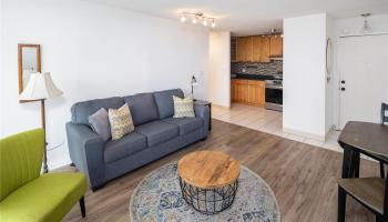 Hale Moani condo # 1003, Honolulu, Hawaii - photo 4 of 20