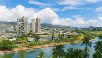 Hale Moani condo # 1102, Honolulu, Hawaii - photo 3 of 20