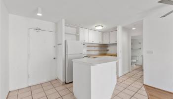 Hale Moani condo # 1102, Honolulu, Hawaii - photo 4 of 21