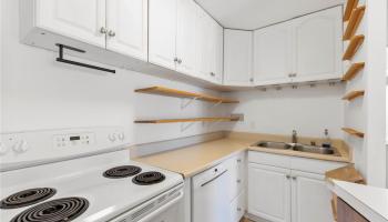 Hale Moani condo # 1102, Honolulu, Hawaii - photo 6 of 21