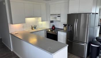 2115 Ala Wai Blvd Honolulu - Rental - photo 1 of 8