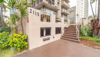 2115 Ala Wai Blvd Honolulu - Rental - photo 2 of 19