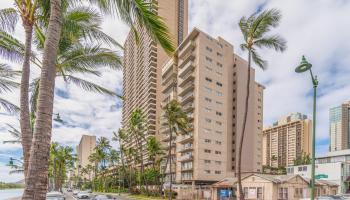 2115 Ala Wai Blvd Honolulu - Rental - photo 3 of 19