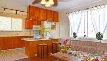 2115A 10th Ave Apt A Palolo, Diamond Head home - photo 1 of 12 2115A 10th Ave Apt A Palolo, Diamond Head home - photo 1 of 12