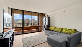 2121 Ala Wai condo # 1902, Honolulu, Hawaii - photo 4 of 25