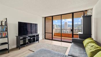 2121 Ala Wai condo # 1902, Honolulu, Hawaii - photo 5 of 25