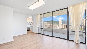 2121 Ala Wai condo # 2206, Honolulu, Hawaii - photo 5 of 24