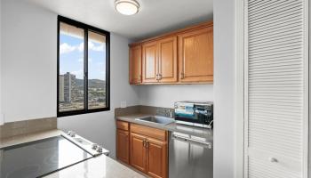 2121 Ala Wai condo # 2303, Honolulu, Hawaii - photo 6 of 20