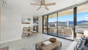 2121 Ala Wai condo # 2506, Honolulu, Hawaii - photo 5 of 25