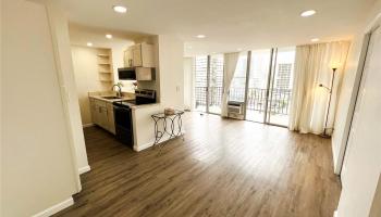 McCully Villa condo # 1008, Honolulu, Hawaii - photo 1 of 1