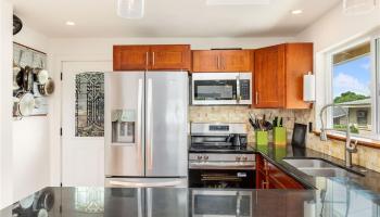 2123  10th Ave Palolo,  home - photo 1 of 22