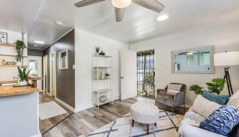 2127  California Ave Wahiawa Heights, Central home - photo 3 of 25