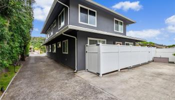 2134 Kanealii Ave Honolulu - Multi-family - photo 3 of 20