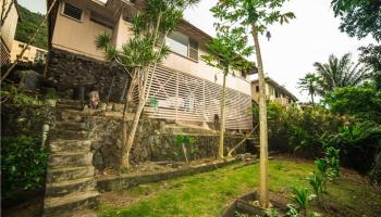 Palolo Garden condo # E, Honolulu, Hawaii - photo 1 of 1