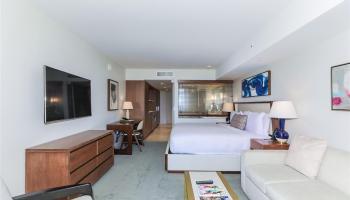 The Ritz-Carlton Residences condo # 1103, Honolulu, Hawaii - photo 4 of 12