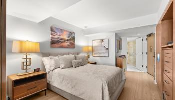 The Ritz-Carlton Residences condo # 1610, Honolulu, Hawaii - photo 3 of 25