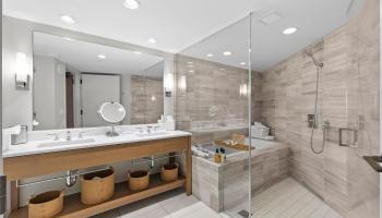 The Ritz-Carlton Residences condo # 1610, Honolulu, Hawaii - photo 5 of 25