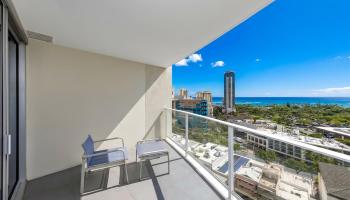 The Ritz-Carlton Residences condo # 1702, Honolulu, Hawaii - photo 3 of 22