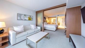 The Ritz-Carlton Residences condo # 1702, Honolulu, Hawaii - photo 4 of 22