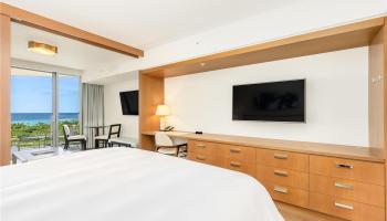 The Ritz-Carlton Residences condo # 1809, Honolulu, Hawaii - photo 4 of 25