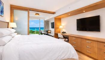 The Ritz-Carlton Residences condo # 2009-DH, Honolulu, Hawaii - photo 4 of 24