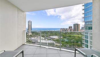 The Ritz-Carlton Residences condo # 2102, Honolulu, Hawaii - photo 6 of 17