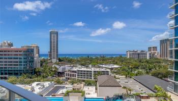 The Ritz-Carlton Residences condo # D1201, Honolulu, Hawaii - photo 3 of 18