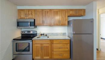 2140 10th Ave Honolulu - Rental - photo 3 of 13