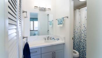 Four Paddle condo # 1908, Honolulu, Hawaii - photo 6 of 19