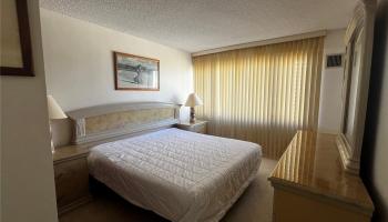 Four Paddle condo # 1912, Honolulu, Hawaii - photo 4 of 12