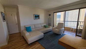 2140 Kuhio Ave Honolulu - Rental - photo 5 of 23
