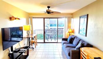 Four Paddle condo # 703, Honolulu, Hawaii - photo 1 of 16